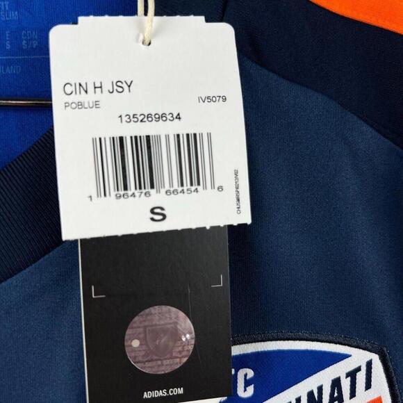 🔥 FC Cincinnati 2024 Adidas Home Jersey - Hernández #30 - Men's S - MLS Soccer - Picture 8 of 9